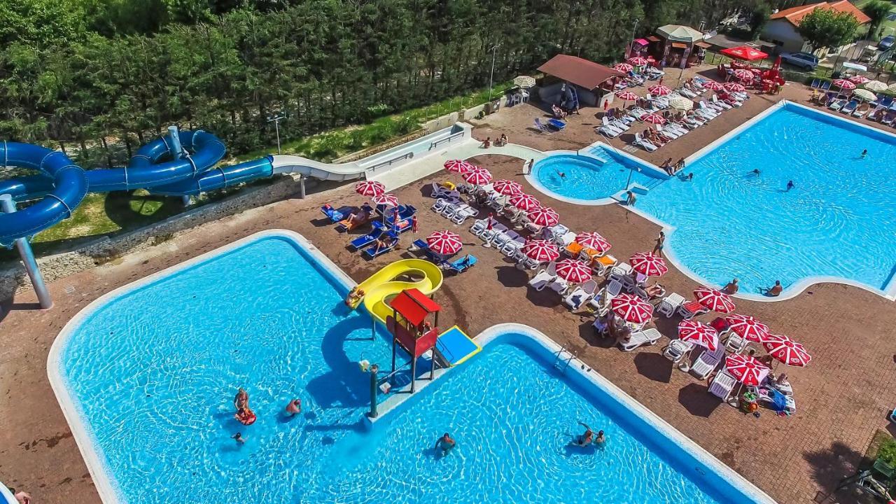 לאזיסה Camping Belvedere מראה חיצוני תמונה